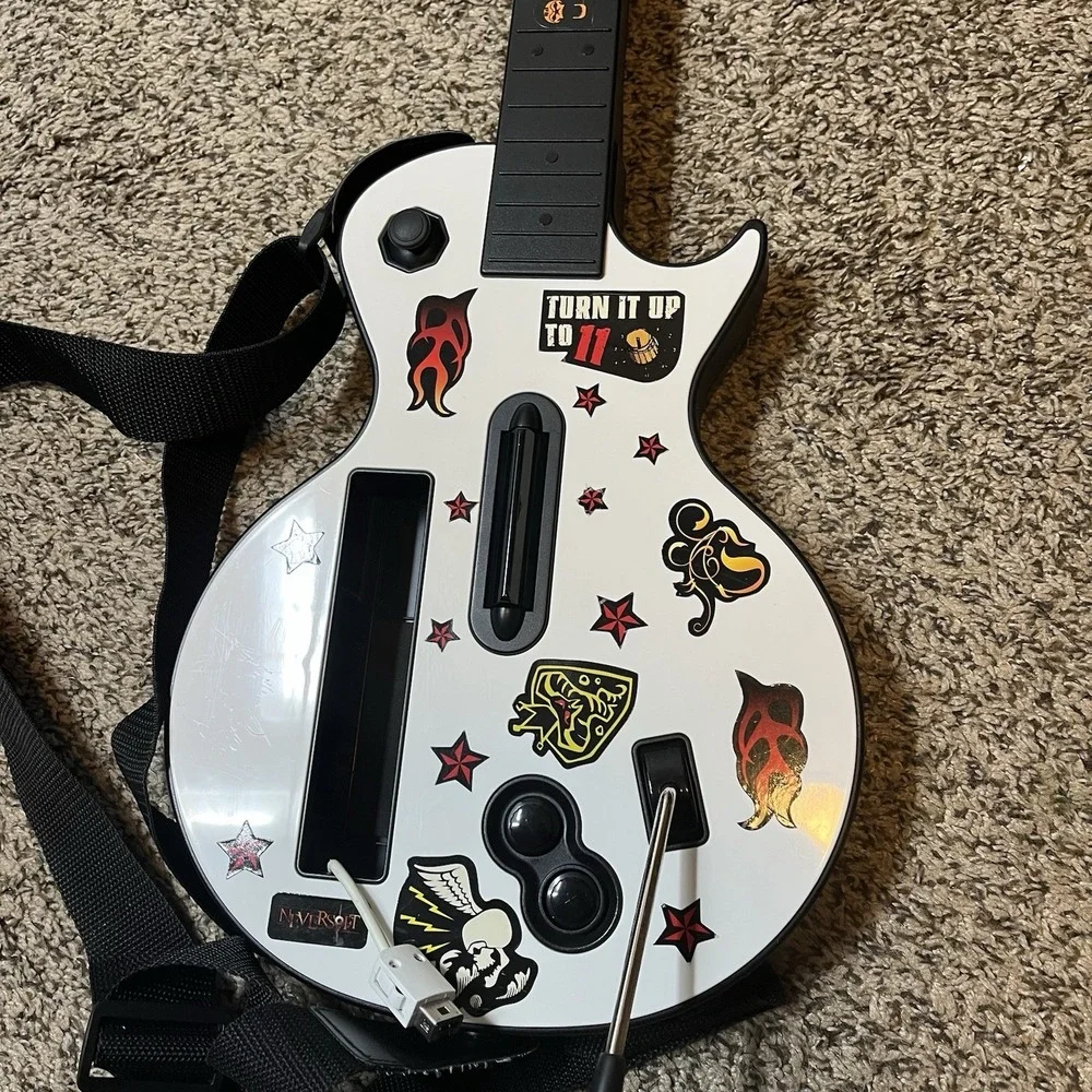 Guitar Hero Red Octane Gibson Les Paul 95125.805 Nintendo Wii Guitar Tested